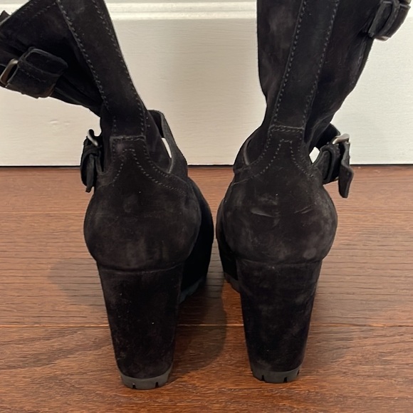 Prada Women’s Black Suede Wedge Boots Size 37/7 - Picture 4 of 7